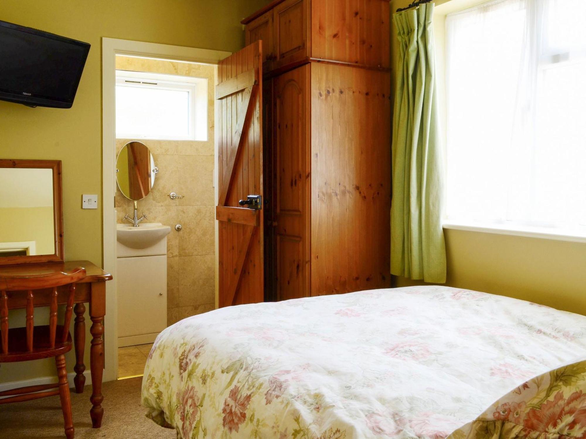 Oakdene Lodge Saint Leonards Экстерьер фото